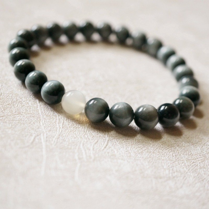 White Moonlight Stone Bracelet